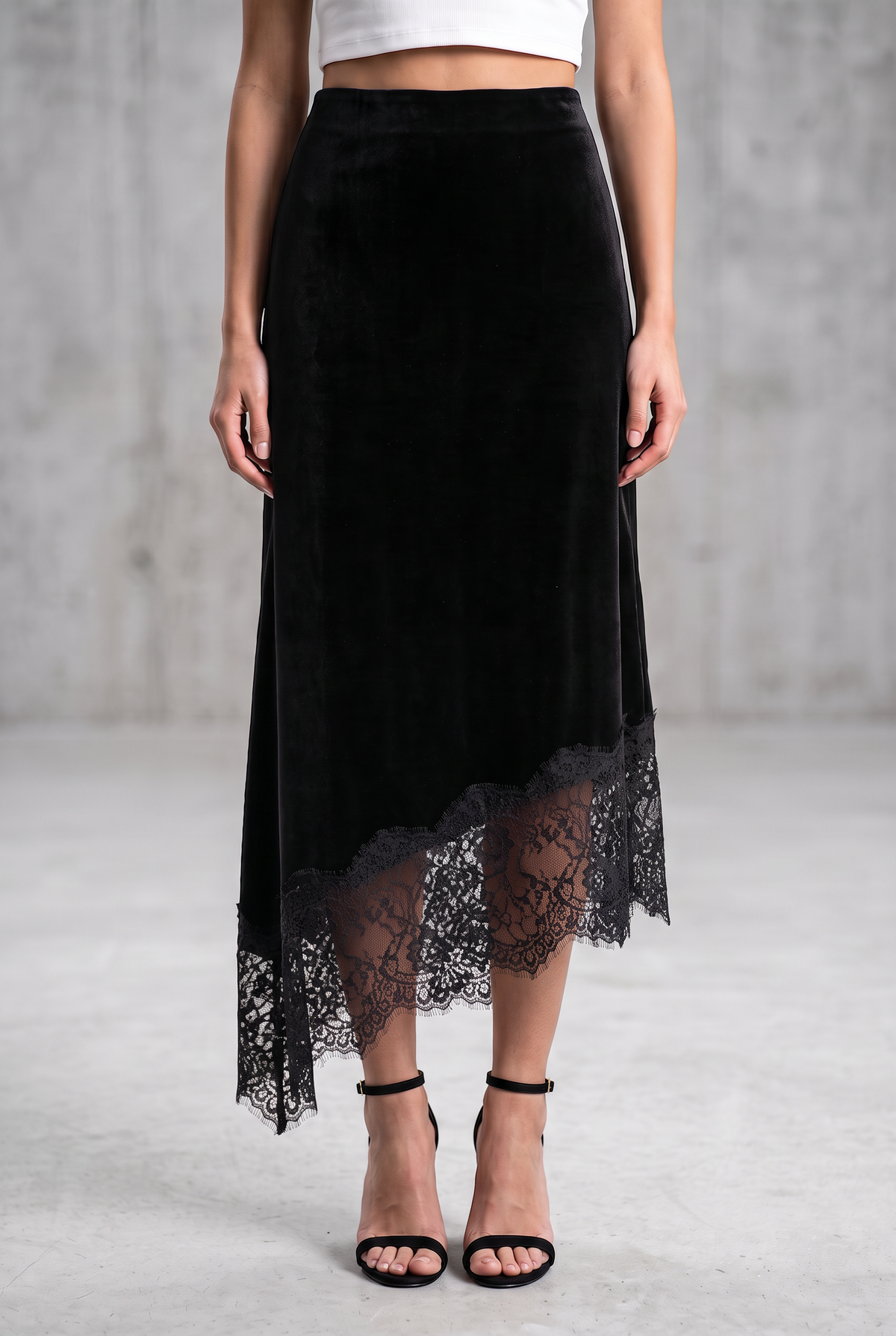 Noir Lace Hem Velvet Skirt - Black