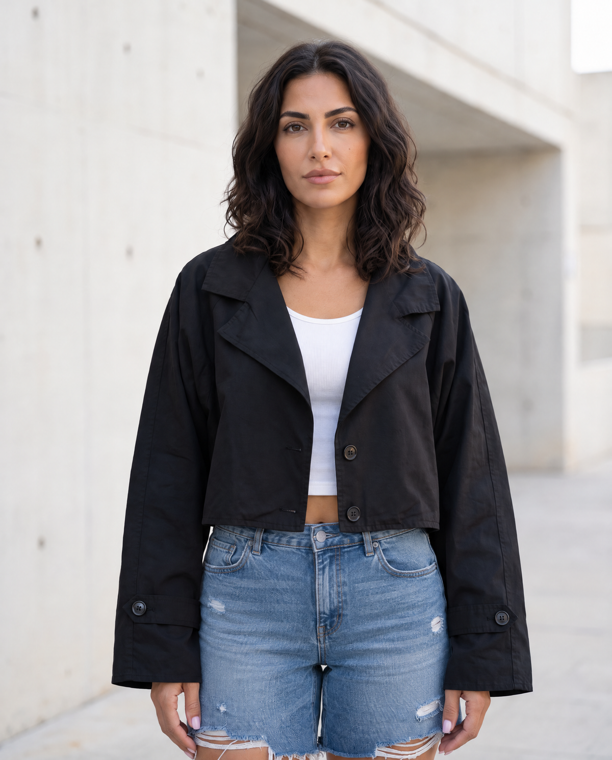 Cropped Trench - Black