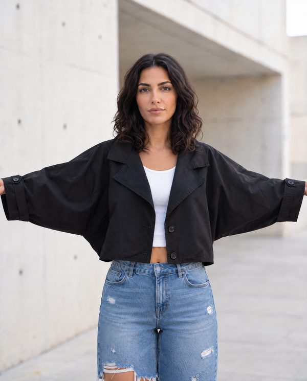 Cropped Trench - Black